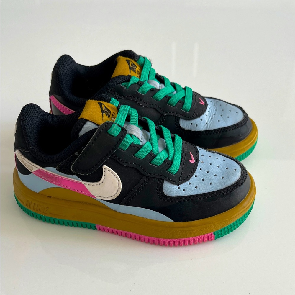 Air Force One collectible Nike